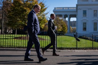 哈塞特如何成为特朗普的忠实拥趸与美联储主席候选人