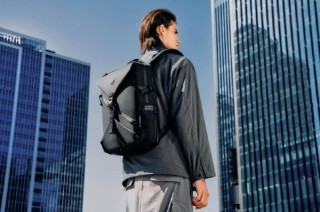 全新ROG神射手系列背包亮相：设计潮酷 收纳高效