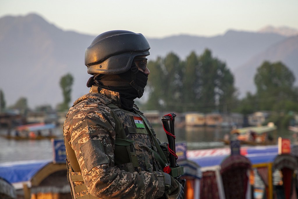 外媒:巴基斯坦已加强克什米尔印巴实控线沿线附近军事戒备 第1张 外媒:巴基斯坦已加强克什米尔印巴实控线沿线附近军事戒备 第1张