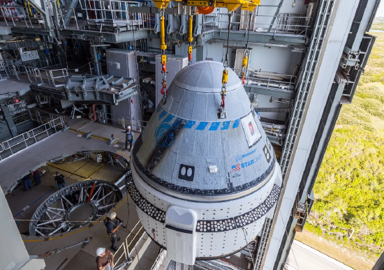 11月25日外盘头条：苹果裁减销售岗位 特斯拉FSD在欧遇阻 亚马逊再投500亿美元 美乌寻求缩小和平方案分歧  第7张