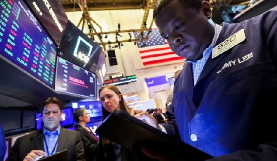 盘前：纳指期货涨0.53% 本周能否开启“圣诞老人行情”  第1张