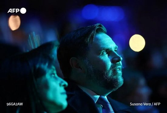 牛弹琴：一不小心，美国又创造了历史  第5张